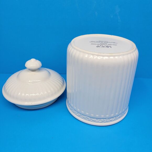 Mikasa Italian Countryside DP900 White 7 1/8  Medium Cannister & Lid EC - Picture 7 of 11
